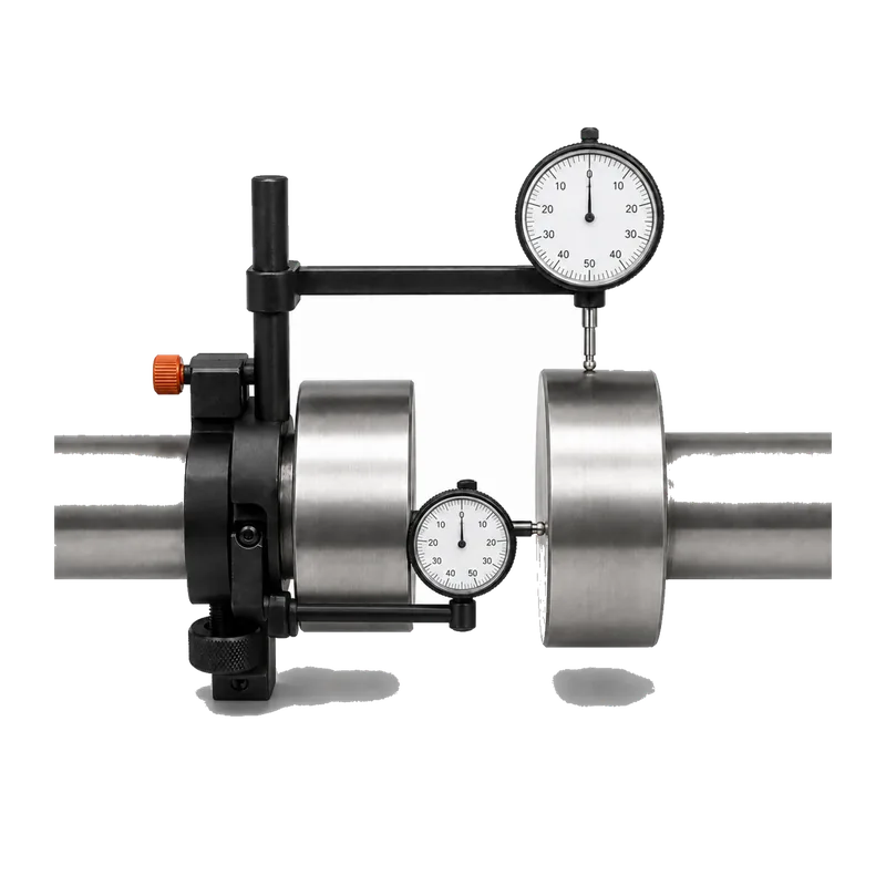Rim-and-face dial indicator alignment setup on two coupling hubs